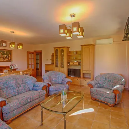 Villa Jardin By Interhome