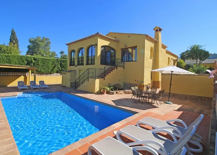 Jardin By Interhome Villa Calp