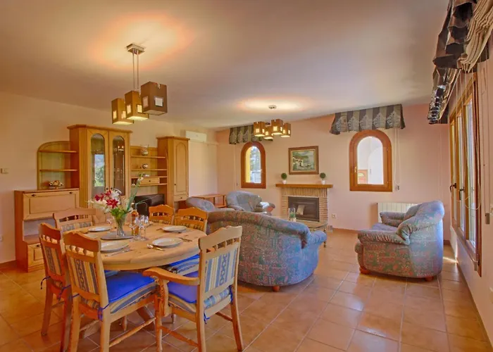 Jardin By Interhome Villa Calp